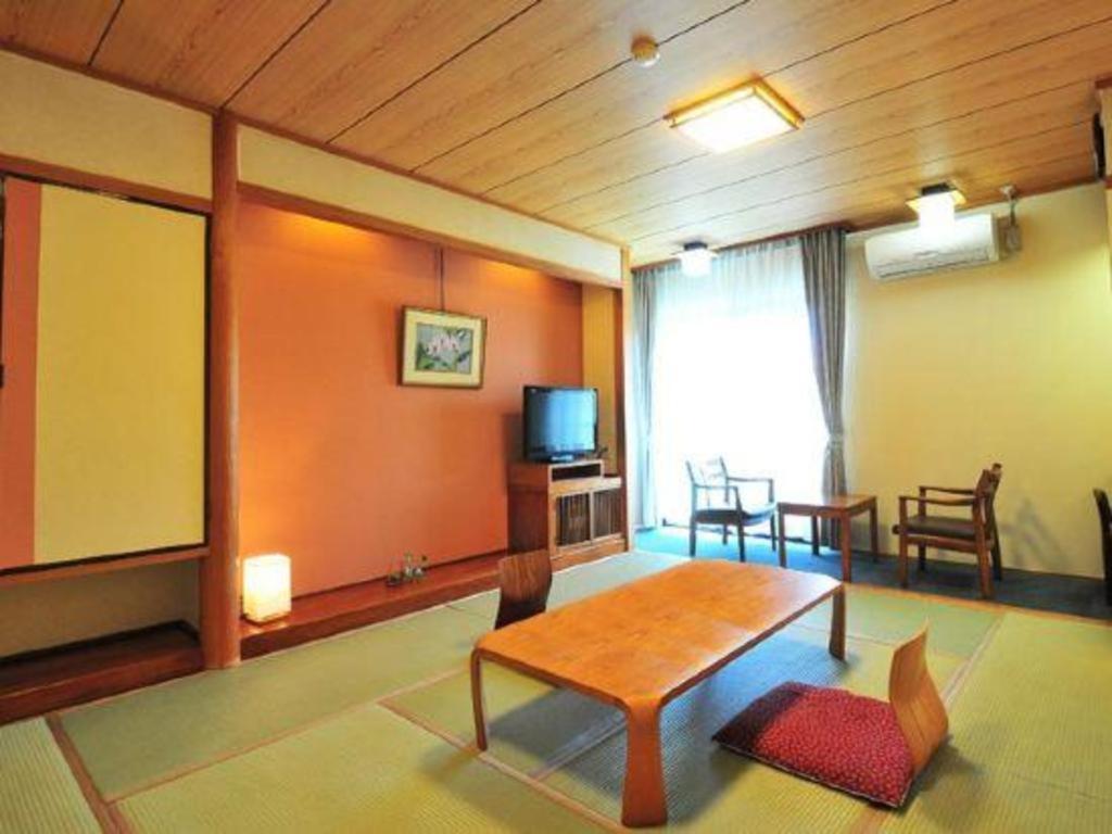 Отель Takeo Onsen Heights Экстерьер фото
